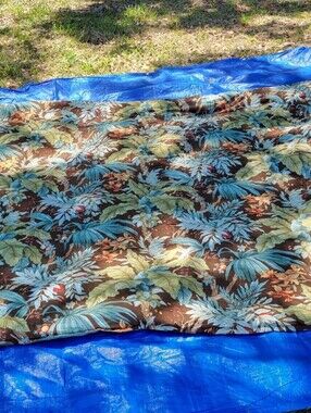 King Comforter With 2 Shams & Accent Pillow Reversable8